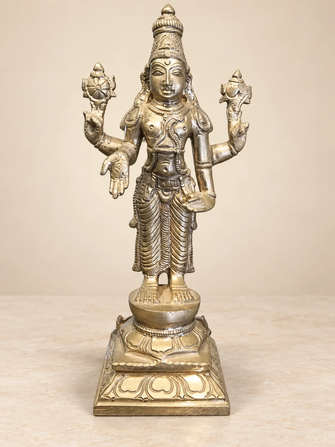 Lord Vishnu sacred bronze sculpture by Sanctum Form